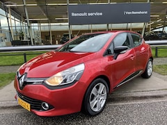 Renault Clio - 0.9 TCe Collection / Dealer onderhouden / Climate Control / Keyless / Parkeerksensoren. Ac