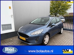Ford Fiesta - 1.1 / NAVIGATIE / AIRCO / CRUISE CONTROL / NEDERLANDSE AUTO / NETTE STAAT / PARKEERSENSORE