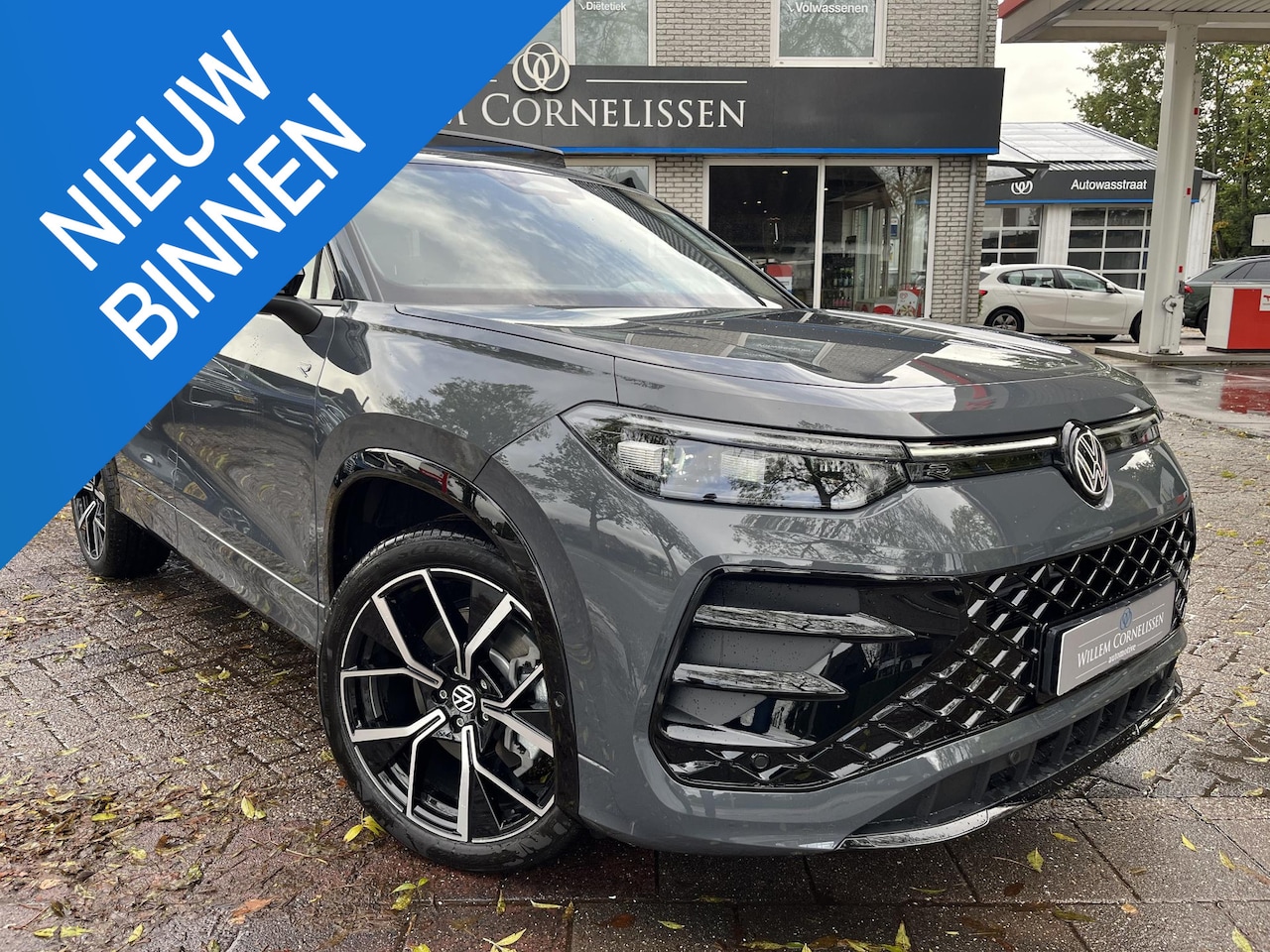 Volkswagen Tayron - 1.5 eTSI R-Line Edition Pano Camera ACC Sfeerverli - AutoWereld.nl