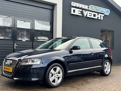 Audi A3 - 1.4 TFSI Attraction Pro Line Business