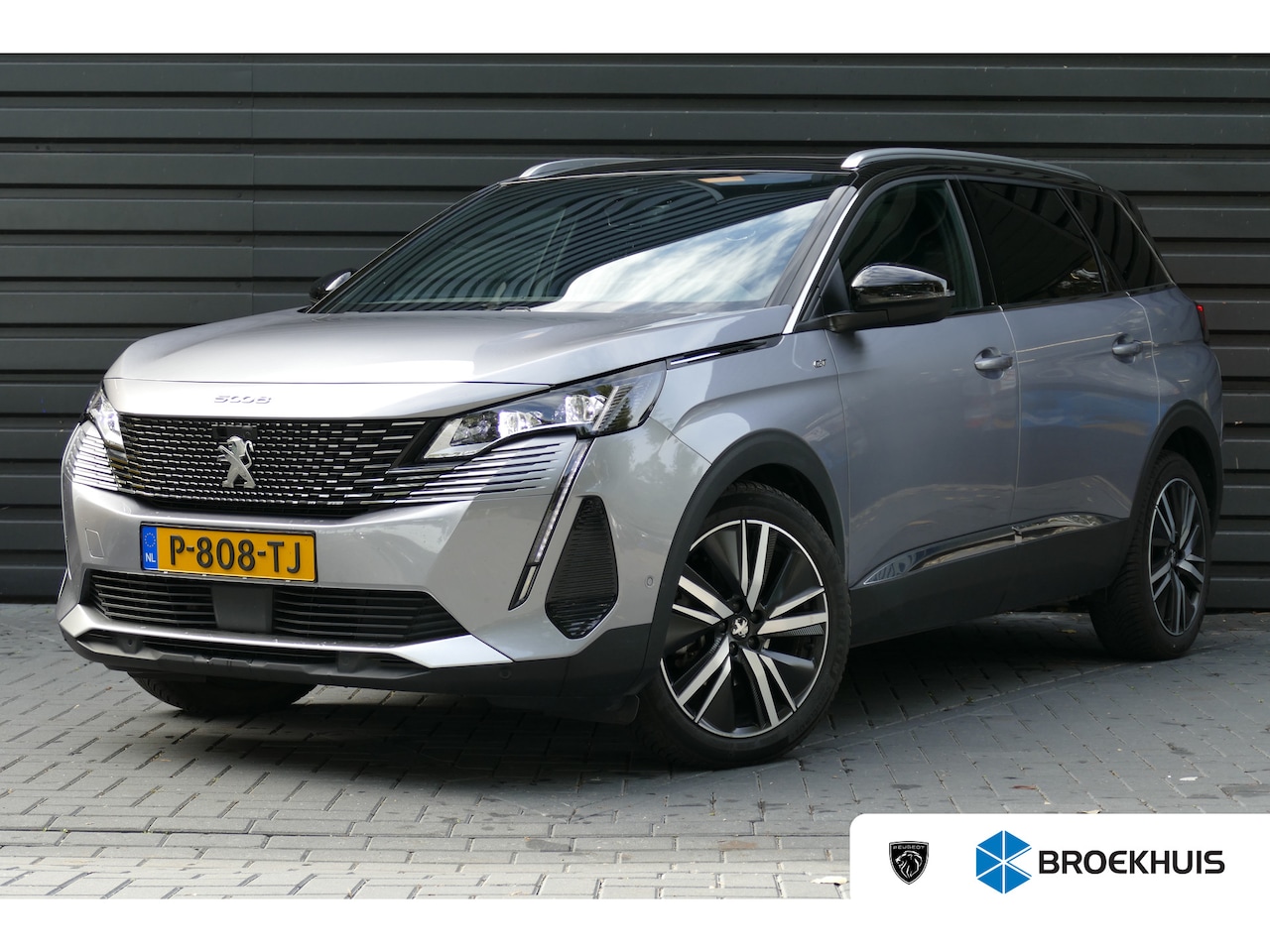 Peugeot 5008 - 1.6 PURETECH 180PK GT PACK AUTOMAAT / NAVI / ALCANTARA / CLIMA / PDC / 19" LMV / CAMERA V+ - AutoWereld.nl