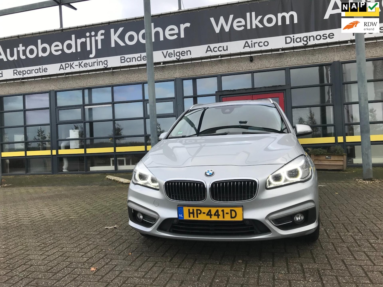 BMW 2-serie Gran Tourer - 216d Corporate Lease Luxury 7p. 216d Corporate Lease Luxury 7p. - AutoWereld.nl