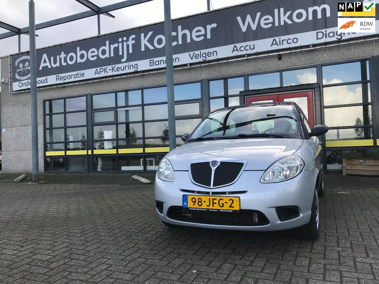 Lancia Y(psilon) - Ypsilon 1.2 Oro - AutoWereld.nl