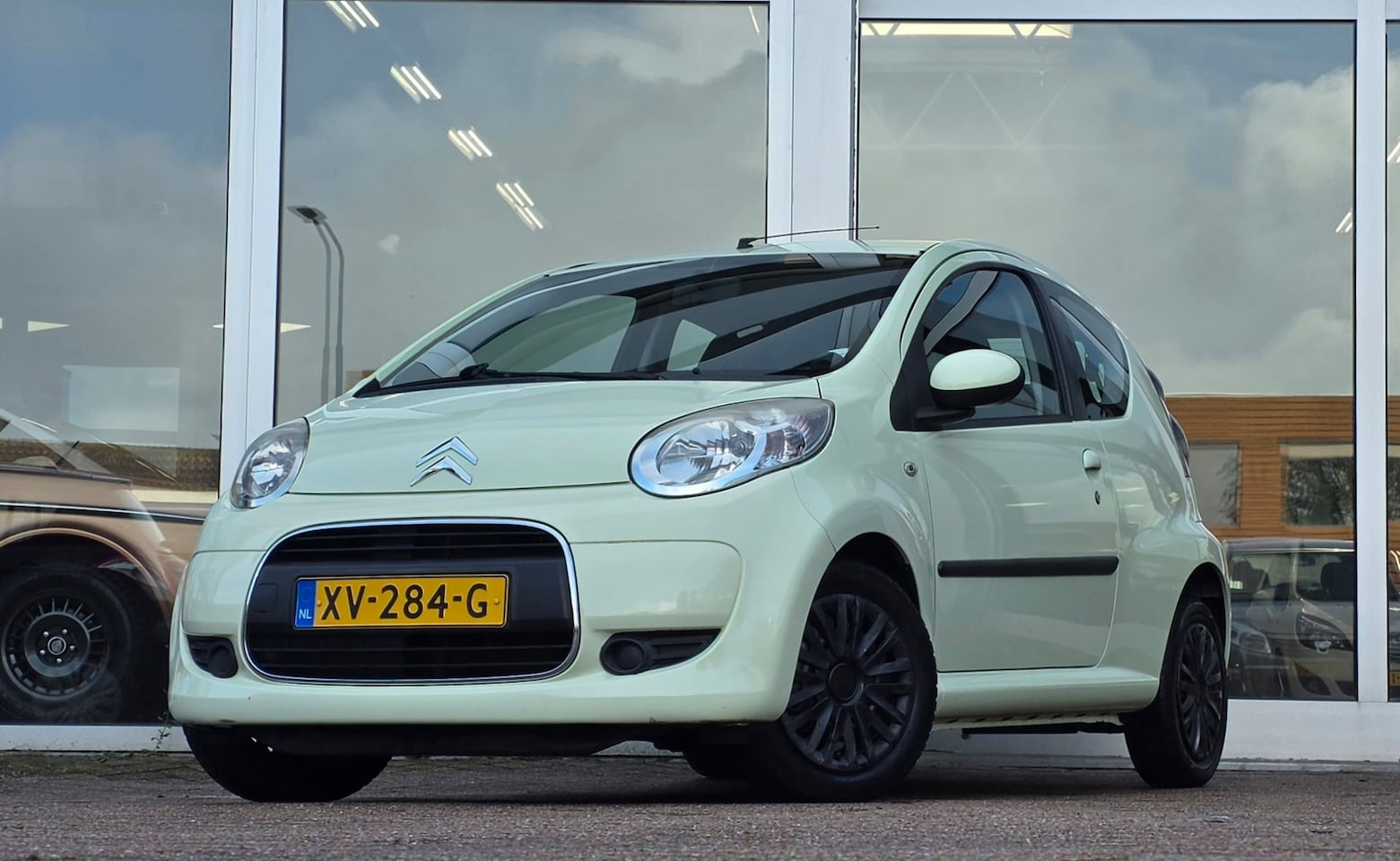 Citroën C1 - 1.0i12V Ambiance Automaat Airco Elke. pakket Nieuwe APK - AutoWereld.nl