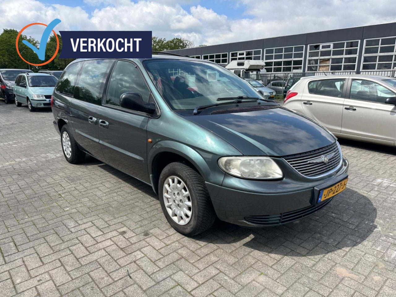 Chrysler Grand Voyager - 3.3i V6 SE Luxe 3.3i V6 SE Luxe - AutoWereld.nl