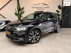 Volkswagen Tiguan - 2.0 TSI 4Motion 3x R-LIne Business PANO LED TREKHAAK VIRT DYNAUDIO