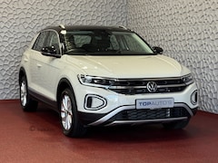 Volkswagen T-Roc - 1.5 TSI 150PK STYLE PLUSBI-TONE ZWART DAK/SPIEGELS ALCANTARA IQ. ELEK.KLEP ADAP.CRUISE VIR
