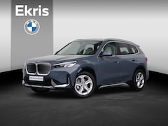 BMW iX1 - eDrive20 67 kWh Nieuw/ X-Line/ Verwarmd Stuurwiel/ Sportstoelen/ Harman-Kardon/ Elektrisch