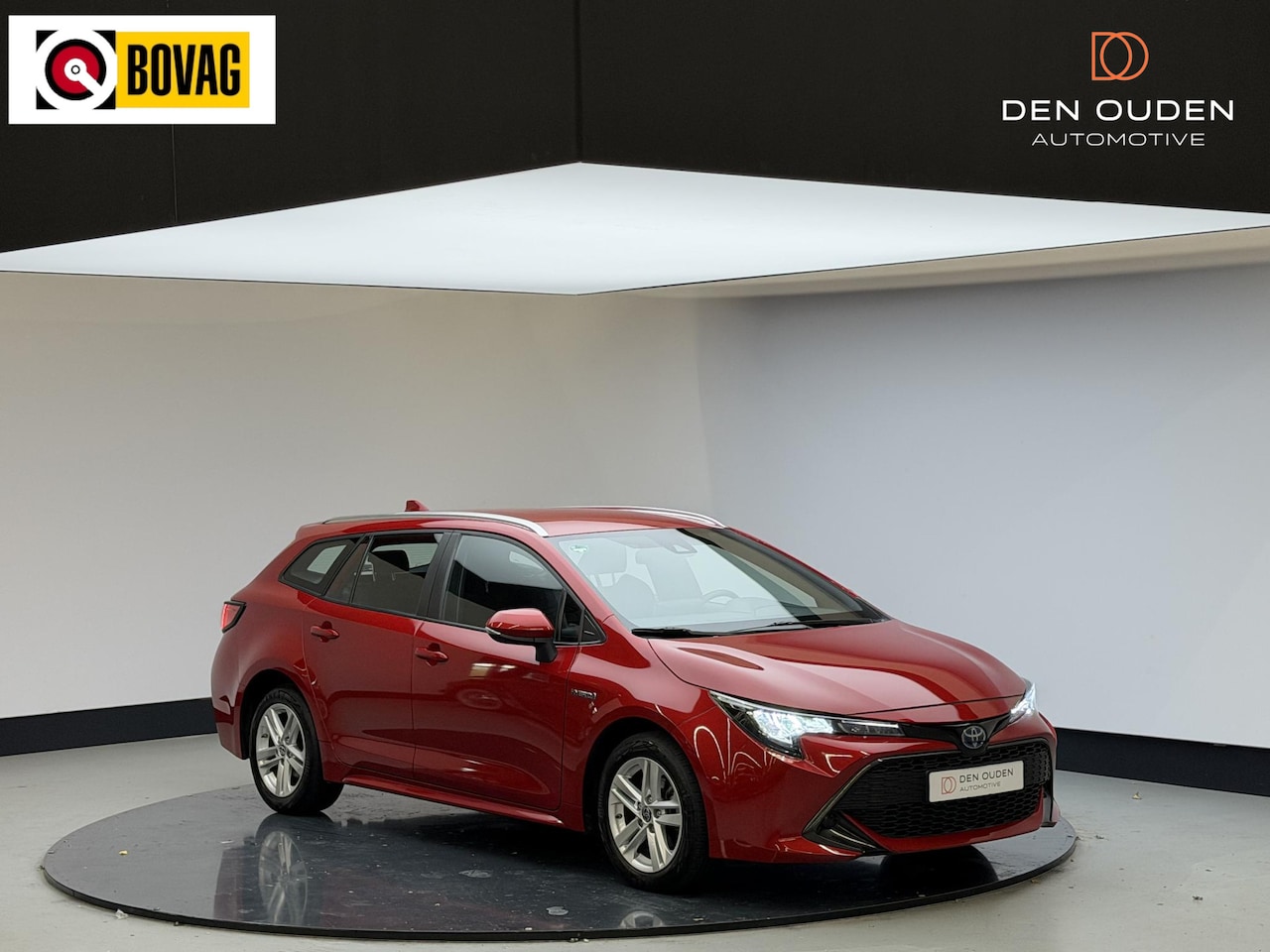 Toyota Corolla Touring Sports - 1.8 Hybrid Business Apple Carplay | Trekhaak | Dealeronderhouden| 1e eigenaar - AutoWereld.nl