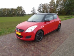 Suzuki Swift - 1.2 Base EASSS AFN TRHAAK ALL SEASON A/C