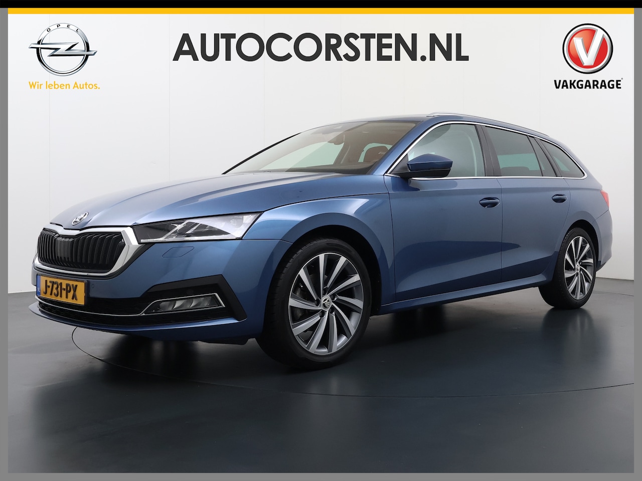 Skoda Octavia Combi - 1.5TSI 150PK Panoramadak Trekhaak Adap.Cruise Navi Ecc Apple Carplay Android Auto First Ed - AutoWereld.nl