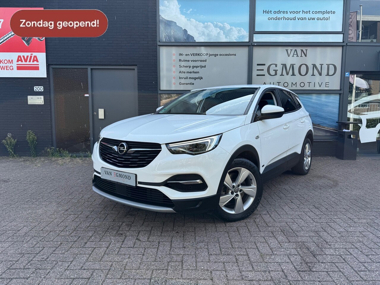Opel Grandland X - 1.6 Turbo Plug-In Hybrid 4x4 Business Elegance 225PK - AutoWereld.nl