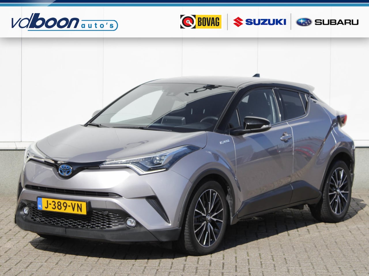 Toyota C-HR - 1.8 Hybrid Bi-Tone | Navi | Cruise | Clima | Camera | Trekhaak - AutoWereld.nl