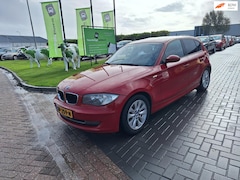 BMW 1-serie - 116i Introduction / In zeer goede staat / APK november 2026