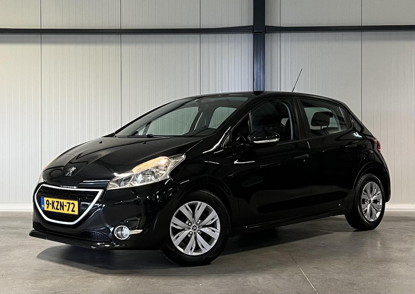 Peugeot 208 - 1.4 HDi Active Airco Cruise 5-deurs 1e eigenaar - AutoWereld.nl