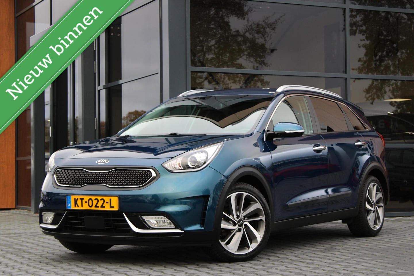 Kia Niro - 1.6GDi Hybrid ExecutiveLine | Leder | Camera | Stoelventilatie - AutoWereld.nl
