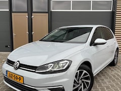 Volkswagen Golf - 1.0 TSI Highline Business R|DSG|Virtual|Full led|1e eig|Keyless|ACC|Sound ed|Carplay|Stoel