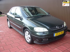 Opel Astra - 1.6 Elegance