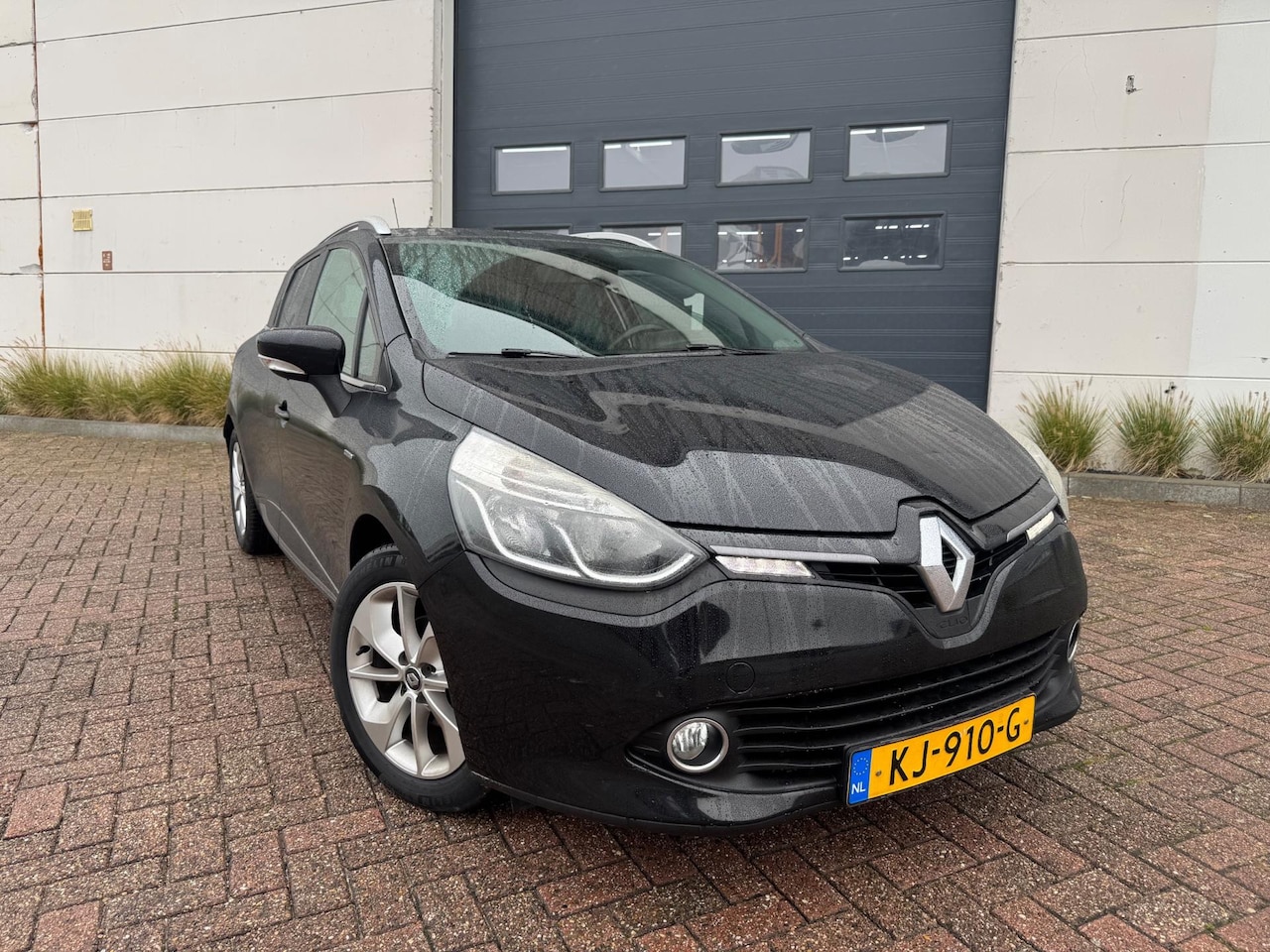 Renault Clio Estate - 1.5 dCi ECO Limited (bj 2016) EURO6|R-LINK|PDC|NAVI| - AutoWereld.nl