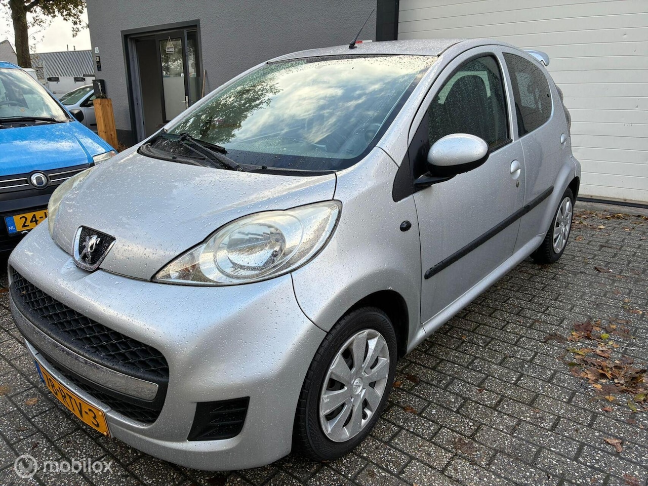 Peugeot 107 - 1.0-12V XR 1.0-12V XR / NIEUWE APK / - AutoWereld.nl