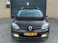 Renault Mégane Estate - 1.2 TCe GT-Line Bose S&S Clima Leder Cruise Control PDC Trekhaak stoelverwarming