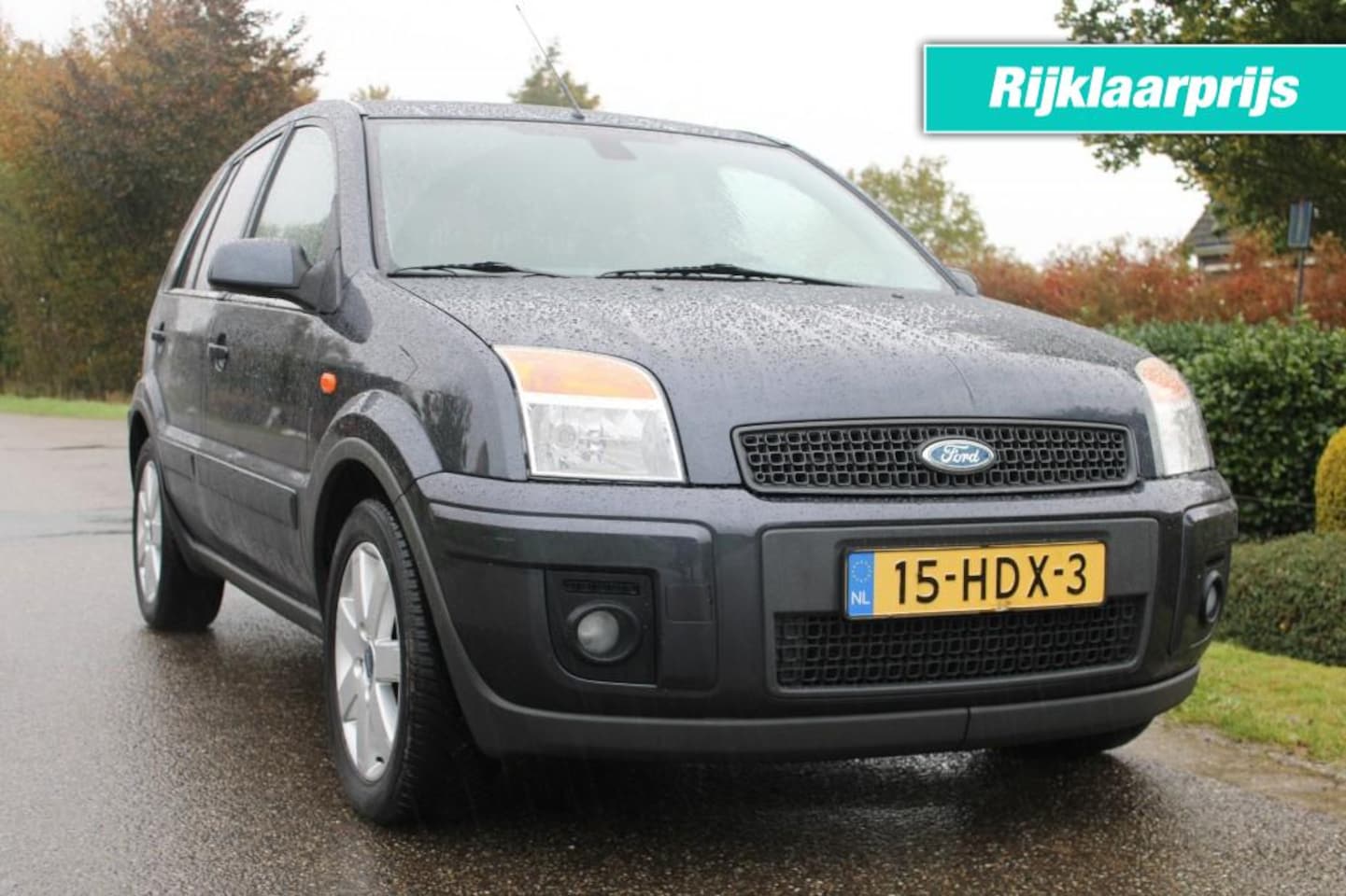 Ford Fusion - 1.6-16V 100pk Futura airco/PDC/lichtmet. velgen/trekhaak - AutoWereld.nl