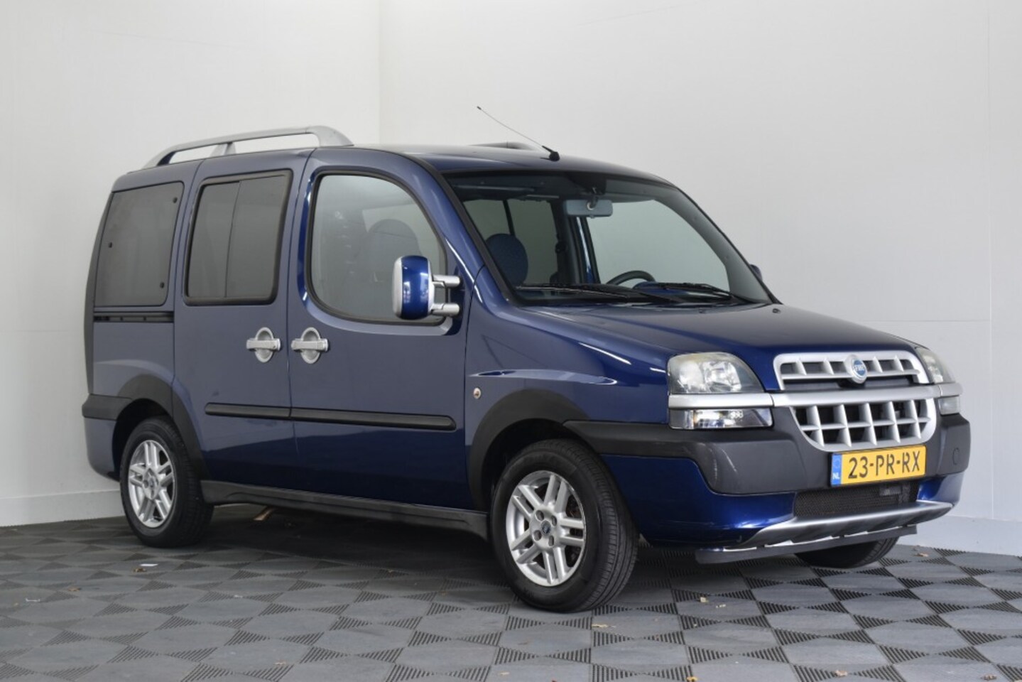 Fiat Doblò - 1.6-16V MALIBU ROLSTOELAUTO! - AutoWereld.nl