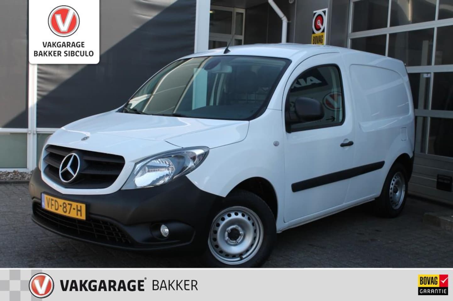 Mercedes-Benz Citan - 109 CDI AIRCO CRUISE NAVI TREKHAAK - AutoWereld.nl