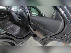Mazda CX-30 - 2.0 ESA-X Mild Hybride 186 pk Luxery Airco Leder Trekhaak Camera HUD