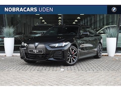 BMW i4 - eDrive40 Gran Coupé M Sport / Schuif-kanteldak / Achteruitrijcamera / Adaptieve LED / Comf