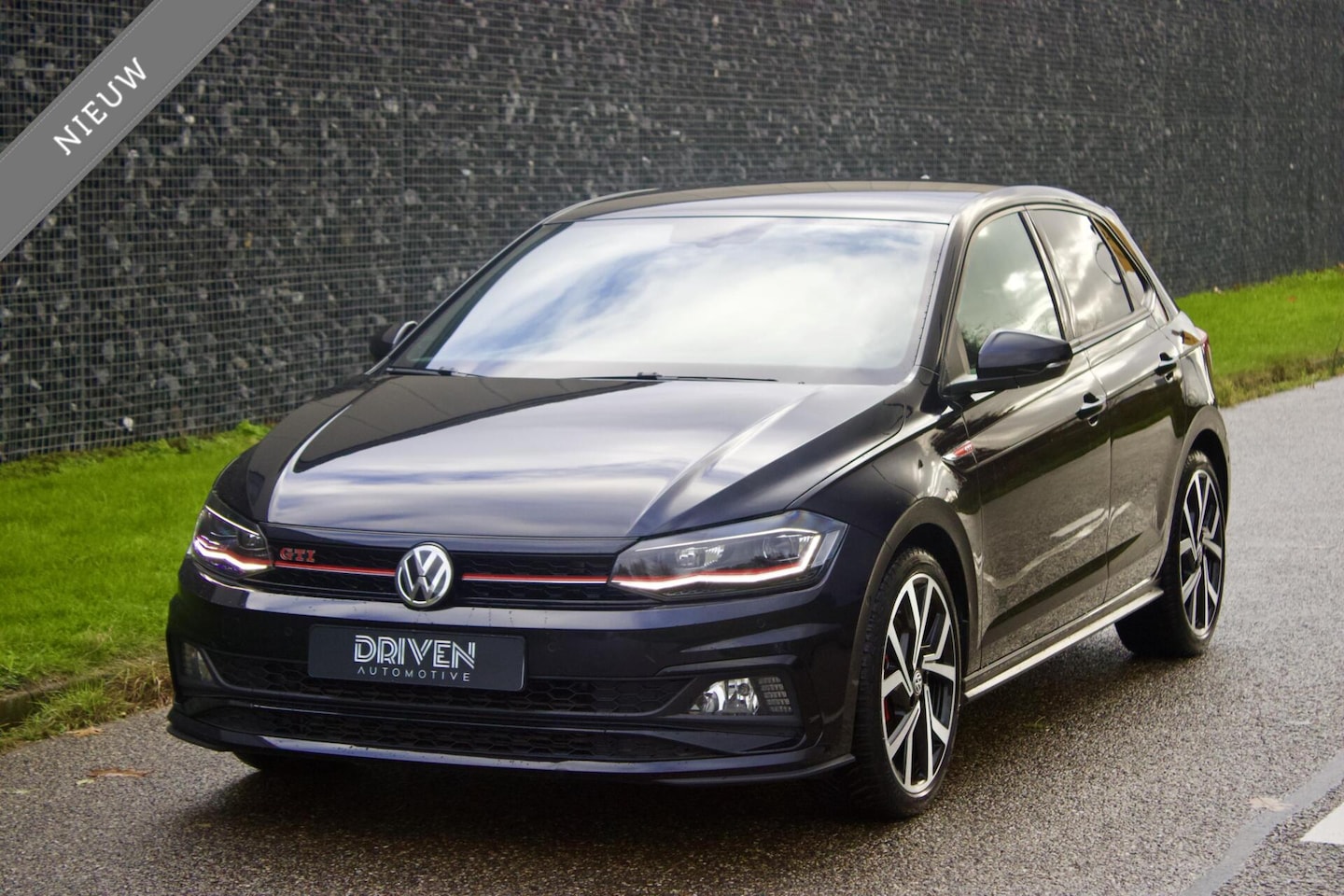 Volkswagen Polo - GTI 2.0 TSI | Brescia - Virtual - LED - ACC - AutoWereld.nl