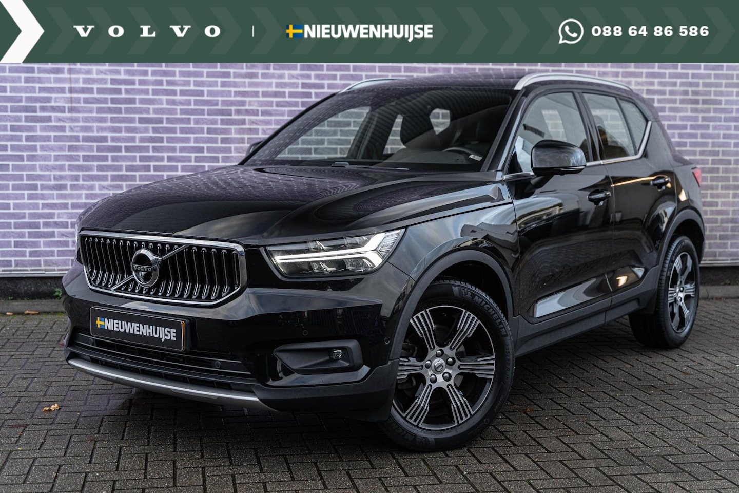 Volvo XC40 - 2.0 T4 Inscription | Schuif- / Kanteldak | Adaptive Cruise Control | Harman Kardon Audio | - AutoWereld.nl