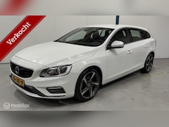 Volvo V60 - 2.0 T4 R-design NL-AUTOMAAT / AUTOMAAT