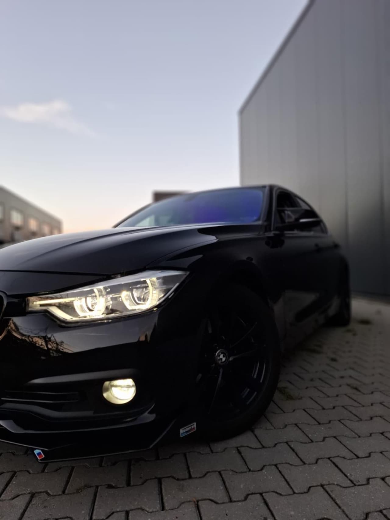 BMW 3-serie - 330e Centennial High Executive 330e Centennial High Executive - AutoWereld.nl