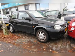 Opel Corsa - 1.2i-16V Onyx 193 dkm apk div. exstra, s