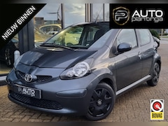 Toyota Aygo - 1.0-12V + | AUTOMAAT | NL AUTO | Panodak | Onderhoudshistorie | 5 Deurs |