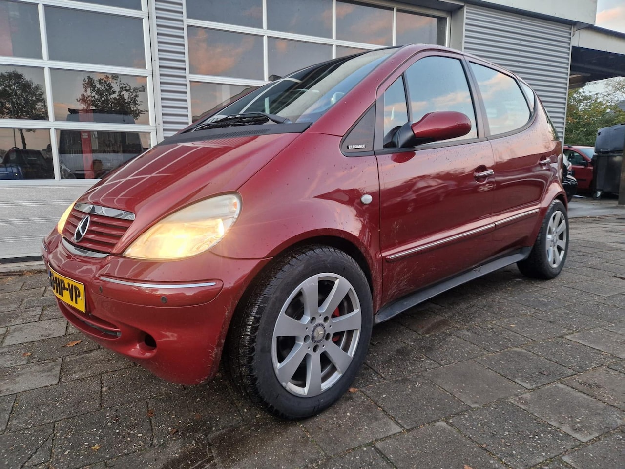 Mercedes-Benz A-klasse - 190 Elegance Lang 190 Elegance Lang ( AUTOMAAT) - AutoWereld.nl