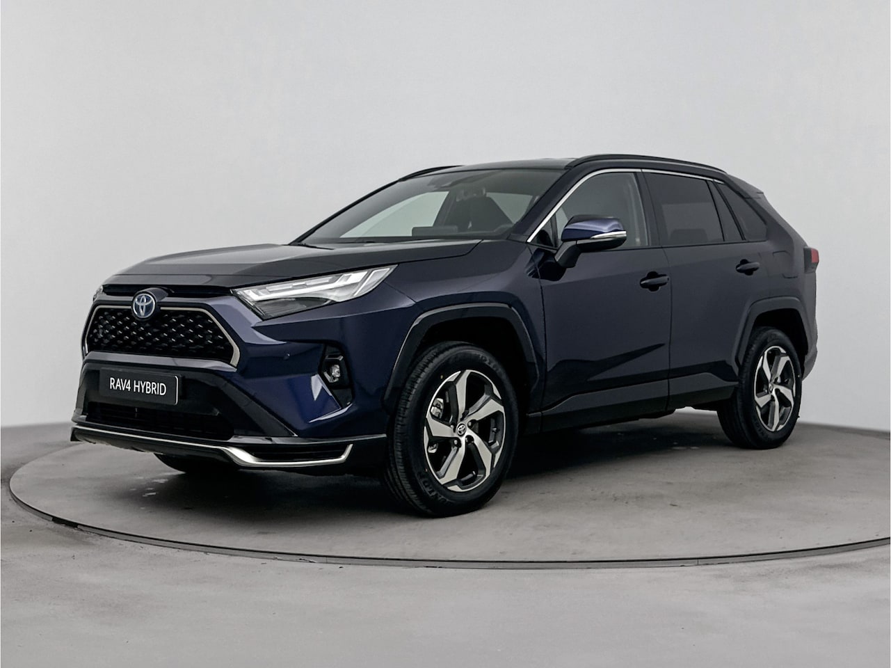 Toyota RAV4 - 2.5 Plug-in Hybrid AWD Dynamic | Apple Carplay & Android Auto | Parkeercamera | * - AutoWereld.nl