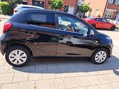 Citroën C1 - 1.0 e-VTi Selection geen e-VTi uitvoering alleen selection handgeschakeld