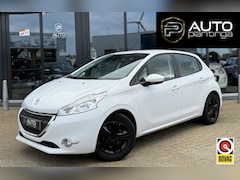 Peugeot 208 - 1.2 VTi Envy 82PK | Dealeronderhouden | Navigatie | Parkeersensoren | Cruise Control | Cli