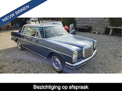 Mercedes-Benz 200-280 (W115) - 250 C * GRATIS RIJDEN