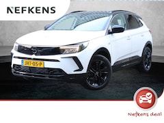 Opel Grandland - 130PK Turbo Navigatie via Apple en Android | Camera | AGR stoelen | Stoel en stuurverwarmi