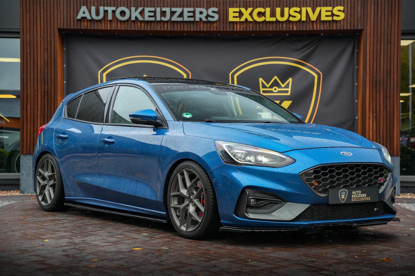 Ford Focus - 2.3 EcoBoost ST-X Panoramadak B&O - AutoWereld.nl