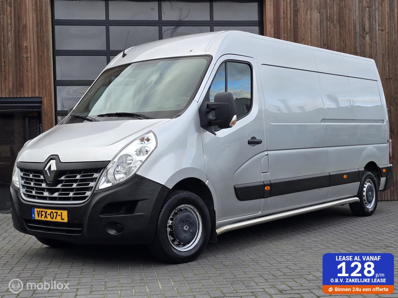 Renault Master - bestel T35 2.3 dCi 145 L3 EL DC Energy - AutoWereld.nl