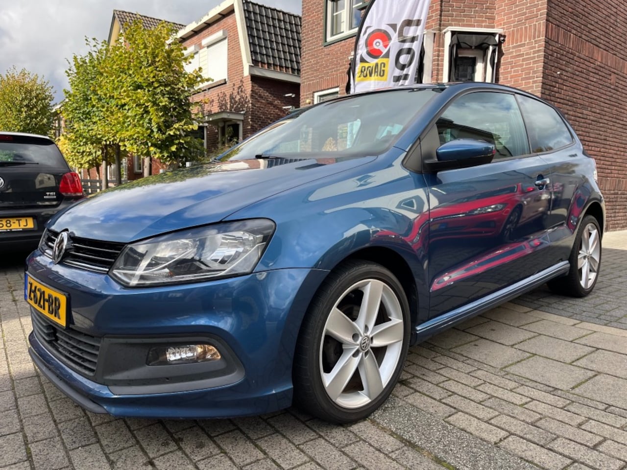 Volkswagen Polo - 1.2 TSI HIGHLINE R-Line - AutoWereld.nl