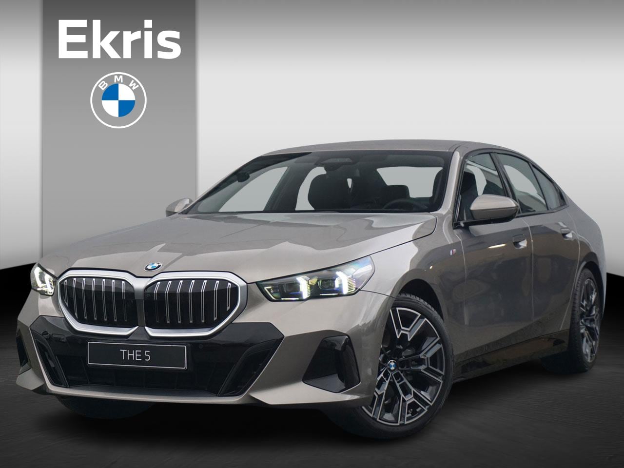 BMW 5-serie - Sedan 520i | M Sportpakket | Equipment Pack Professional | Travel Pack | Comfort Pack - Hi - AutoWereld.nl