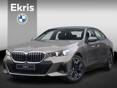 BMW 5-serie - Sedan 520i | M Sportpakket | Equipment Pack Professional | Travel Pack | Comfort Pack - Hi