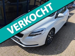 Volvo V40 - 2.0 T2 Momentum NAVI / CAMERA / BLUETOOTH