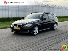 BMW 3-serie Touring - 320i High Executive