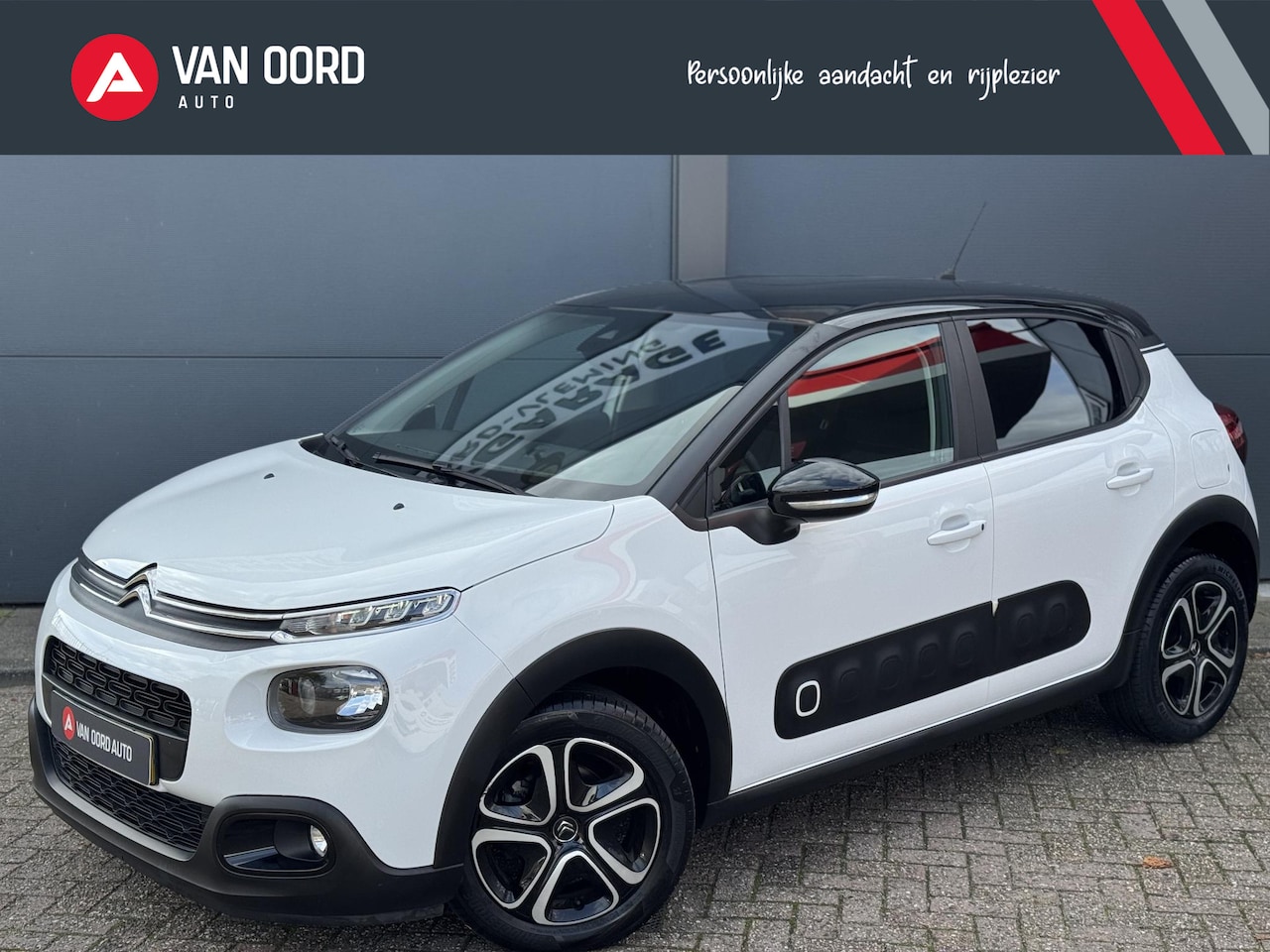 Citroën C3 - 1.2 PureTech Feel / 100 % Onderhoud / 1e Eigenaar - AutoWereld.nl